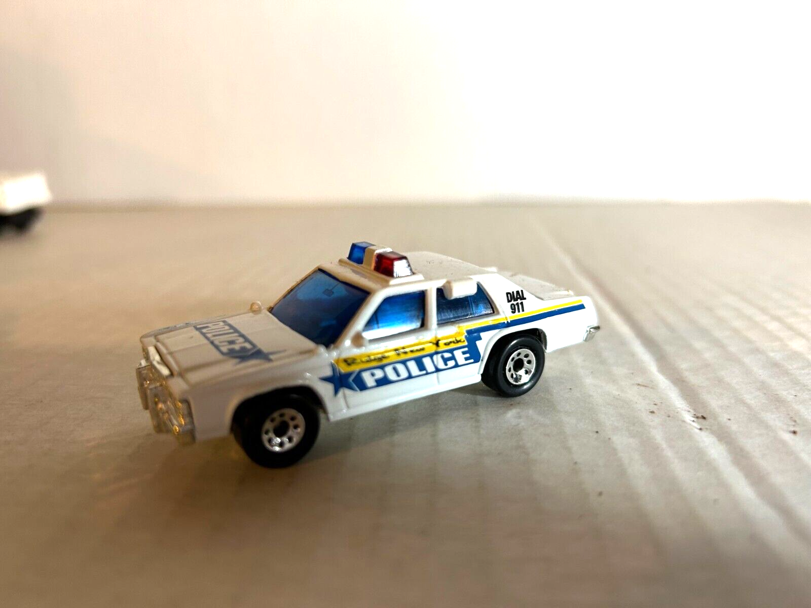 ミニカー Micco Racer No.1045 FORD POLICE ミニカー Micco Racer No.1045 FORD POLICE Schuco #1045