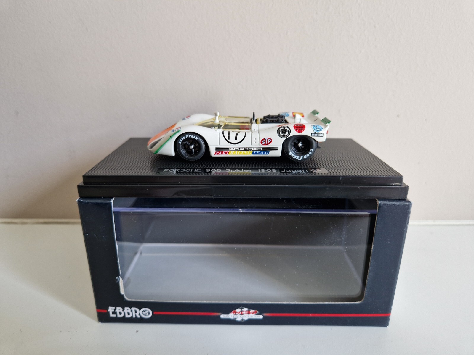 ミニカー PorscheHistoryCollection Frontmotor 1/43 Ebbro 1/43 Porsche 908 Herrmann/Tanaka - Gp Japan 1969