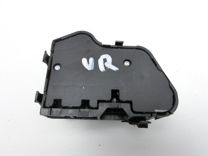 Mercedes W204 S204 C250 07-14 Sitzverstellung Schalter Rechts Vorne Mercedes W204 S204 C250 07-14 29.08.2013... Vorschau 3