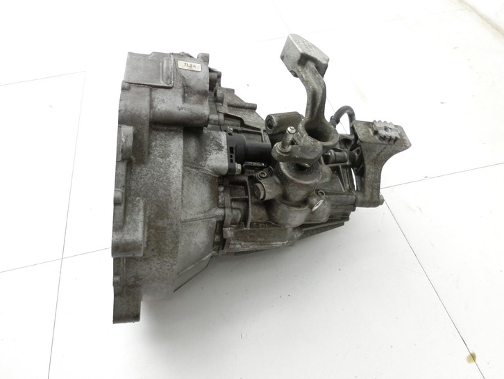 VW UP AA 15-23 1,0 44KW Schaltgetriebe Getriebe PZN  - Bild 3