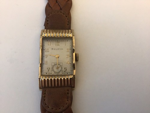 Vintage Bulova Fifth avenue New York 1940th wrist watch.10k