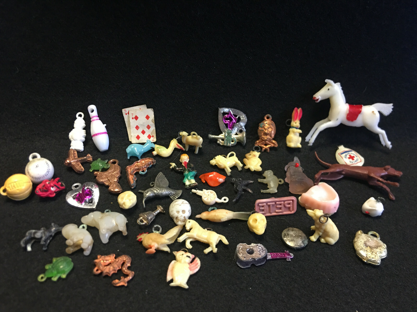 Vtg Celluloid Cracker Jack? Gumball Toy Charms Prizes Lot Hudson, Elephants Etc.