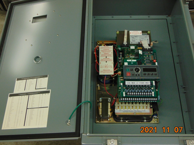 Picture 3 of 4