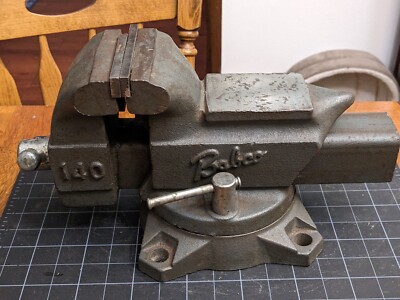 Babco 140 Bench Vise 4'' Jaws Opens to 140mm or 5-1/2'' w/ Pipe Jaws Weighs 40 lbs