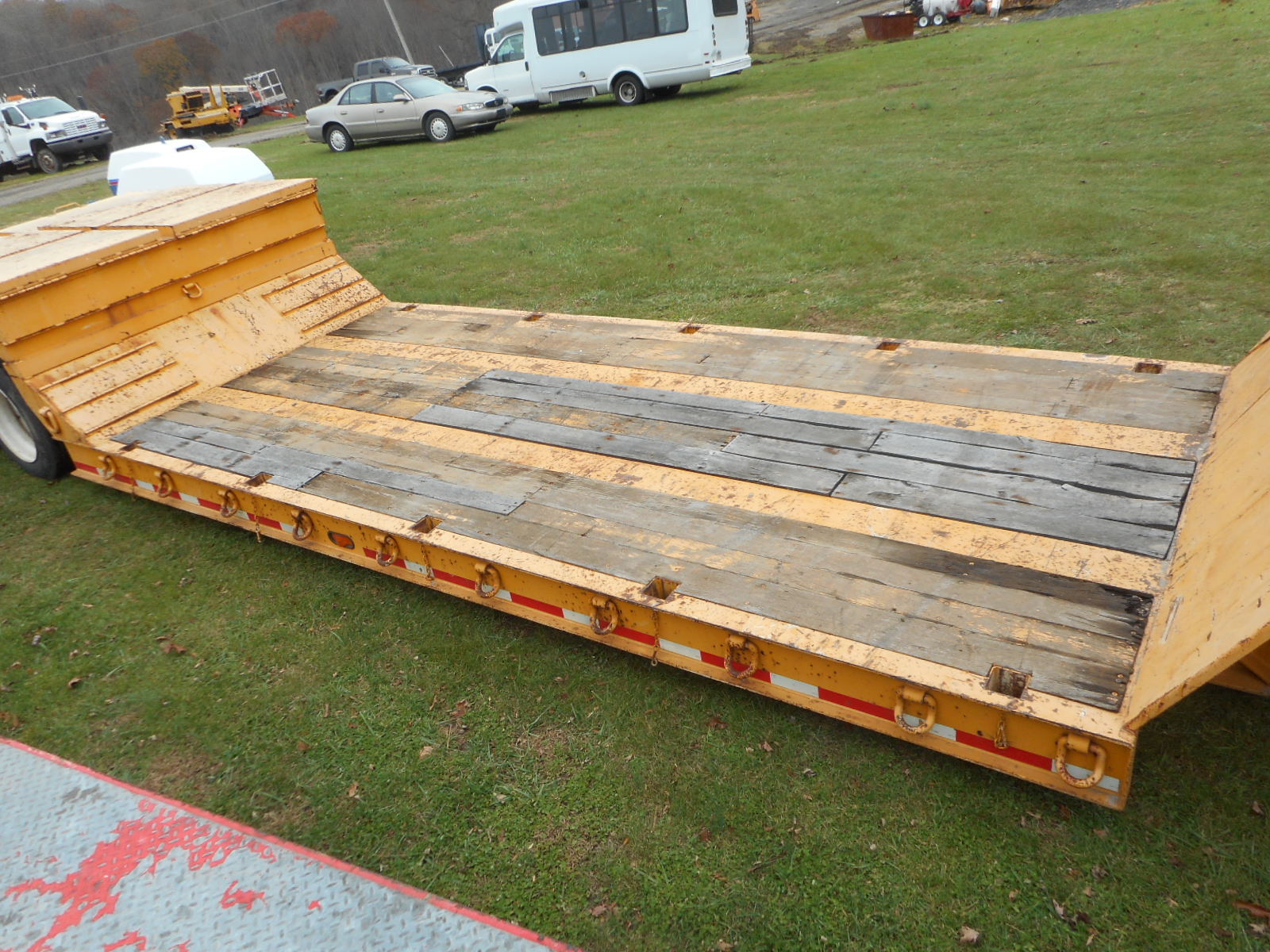 1996 FONTAINE TANDEM AXLE RIGID NECK LOWBOY 35 TON 70,000 TRAILER
