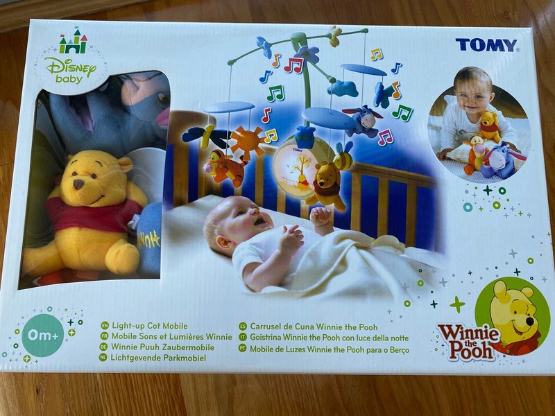 tomy winnie the pooh mobile