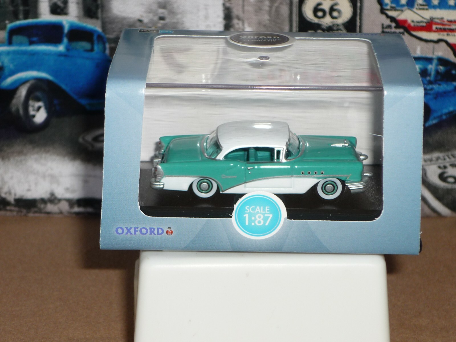 Oxford 1955 BUICK CENTURY Turquoise & White 1/87 HO die-cast  Lot O New in Box