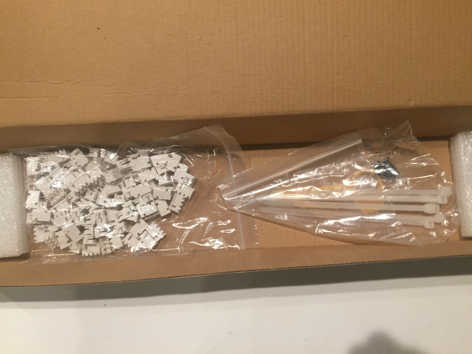 Monoprice 7305 Cat6 Patch Panel 110 Type 48 Port (568A/B Compatible)