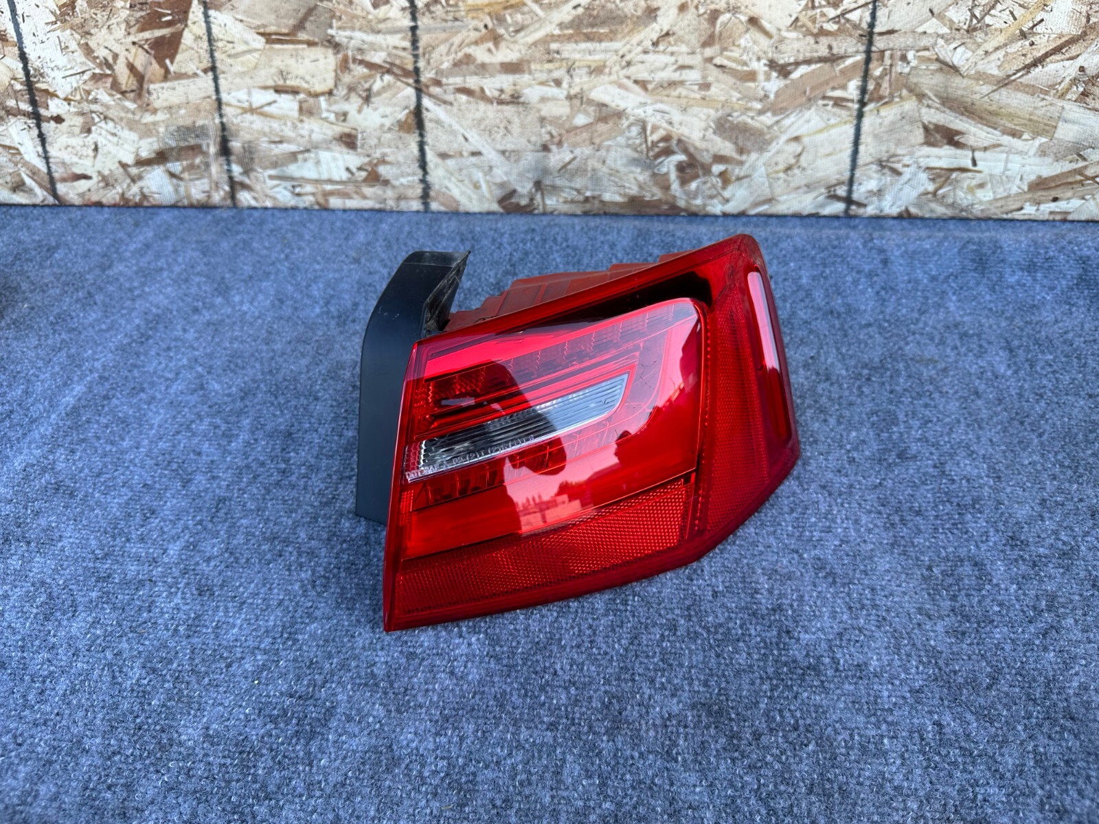 RIGHT SIDE LED TAILLIGHT TAIL LAMP ASSEMBLY OEM 71K 13-15 AUDI A6 S6 C7