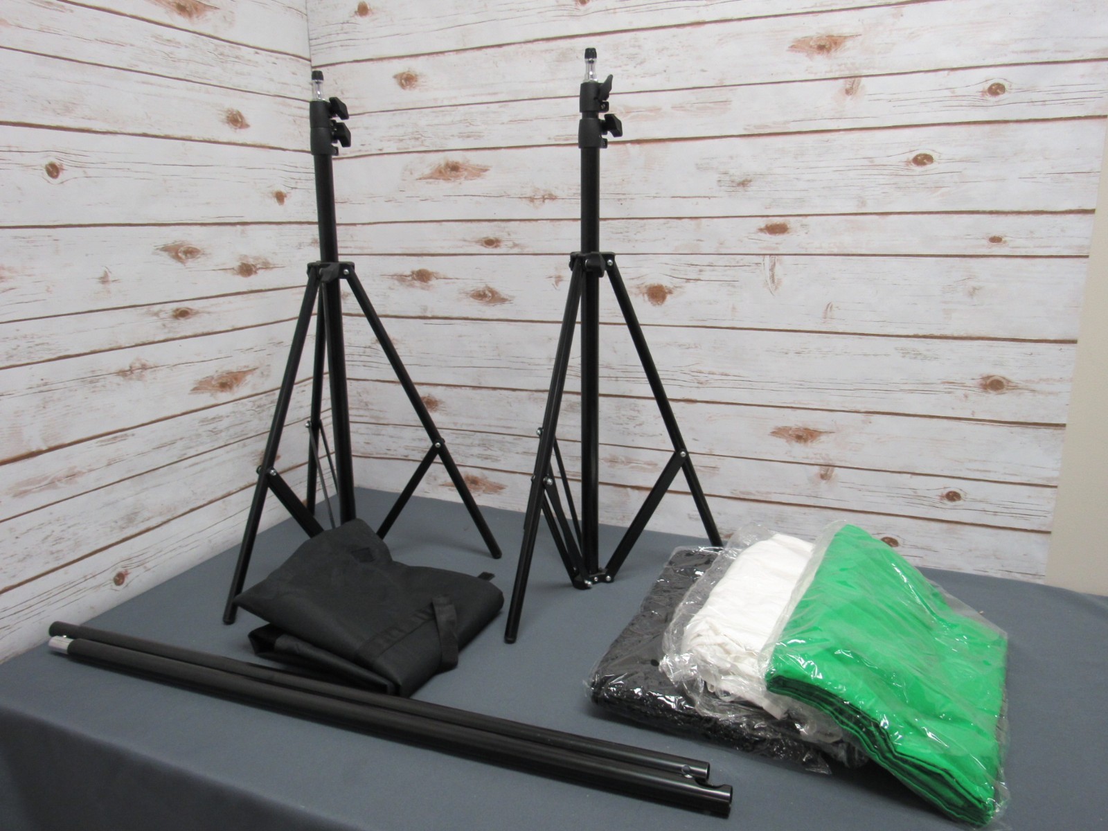 6X10 Photo Backdrop, Interchangeable Backgrounds - P