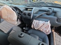 Dacia Duster 4x4 HS 10-18 Dichtung für Heckklappe Kofferraum Heckklappendichtung Dacia Duster 4x4 HS 10-18... Vorschau 10