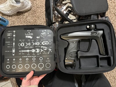 luxe tm40 good condition low usage super clean all black 