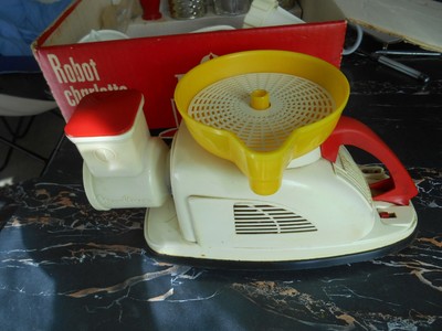 ancien Hachoir électrique MOULINEX vintage vieux electroménager