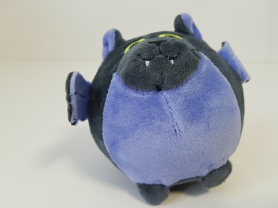 Halloween Dracula Bat Plush Toy SQUEE-ZOO Creature Ball Toy SMALL NEW