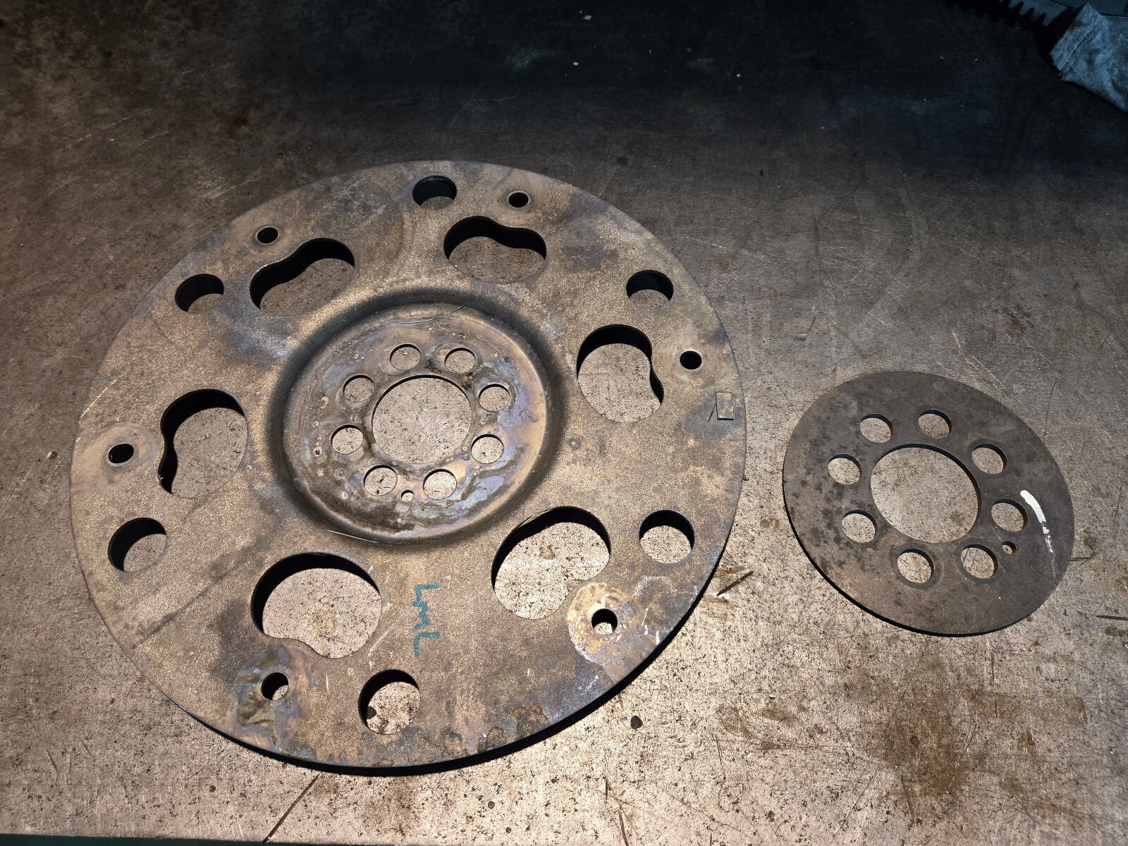 2007-2010  Duramax LBZ LMM Flexplate Allison SPACER Torque Converter Drive Plate - Picture 1 of 2
