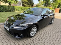 2015 Lexus IS 300h Executive Edition 4dr CVT Auto Saloon Petrol/Electric Hybrid 