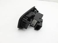 Volvo V40 525 12-16 Kombi Fensterheberschalter Schalter Tür Rechts Volvo V40 525 12-16 01.01.2013 31394840 31334569... Vorschau 4