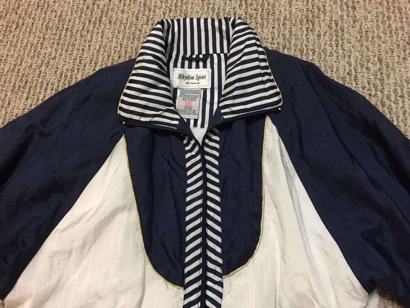 Vintage Rhythm Sport By Janeve  Windbreaker Jacket + PANTS (both size petite L