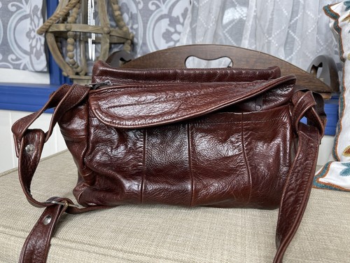 Vintage Brown Leather Flap Crossbody Handbag Front Pocket