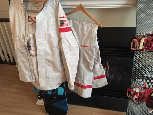 Burton Team USA Snowboarding Uniform 2018 Winter Olympics  Athlete Worn