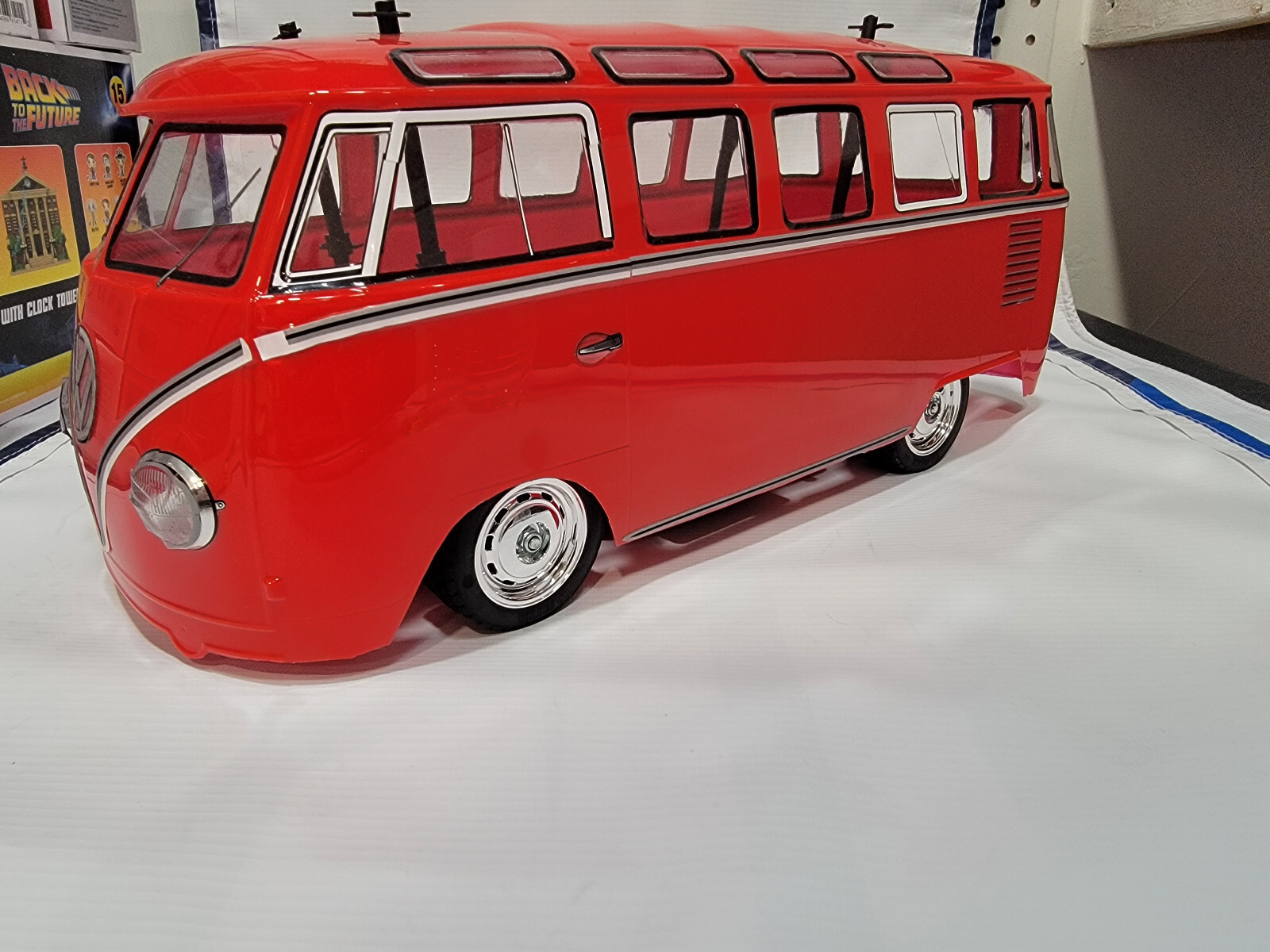 TAMIYA VOLKSWAGEN Type 2 (T1) ウィリー Tamiya 58668 RC Volkswagen Type 2 T1 (M-06) / Tamiya USA