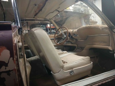 image 2 of interior