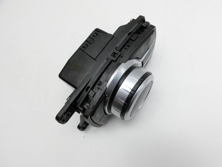 BMW F45 14-18 Bedienteil Controller für Navigation I-Drive Multimedia BMW F45 14-18 22.11.2017 5825314 65825A3B1E4... Vorschau 2