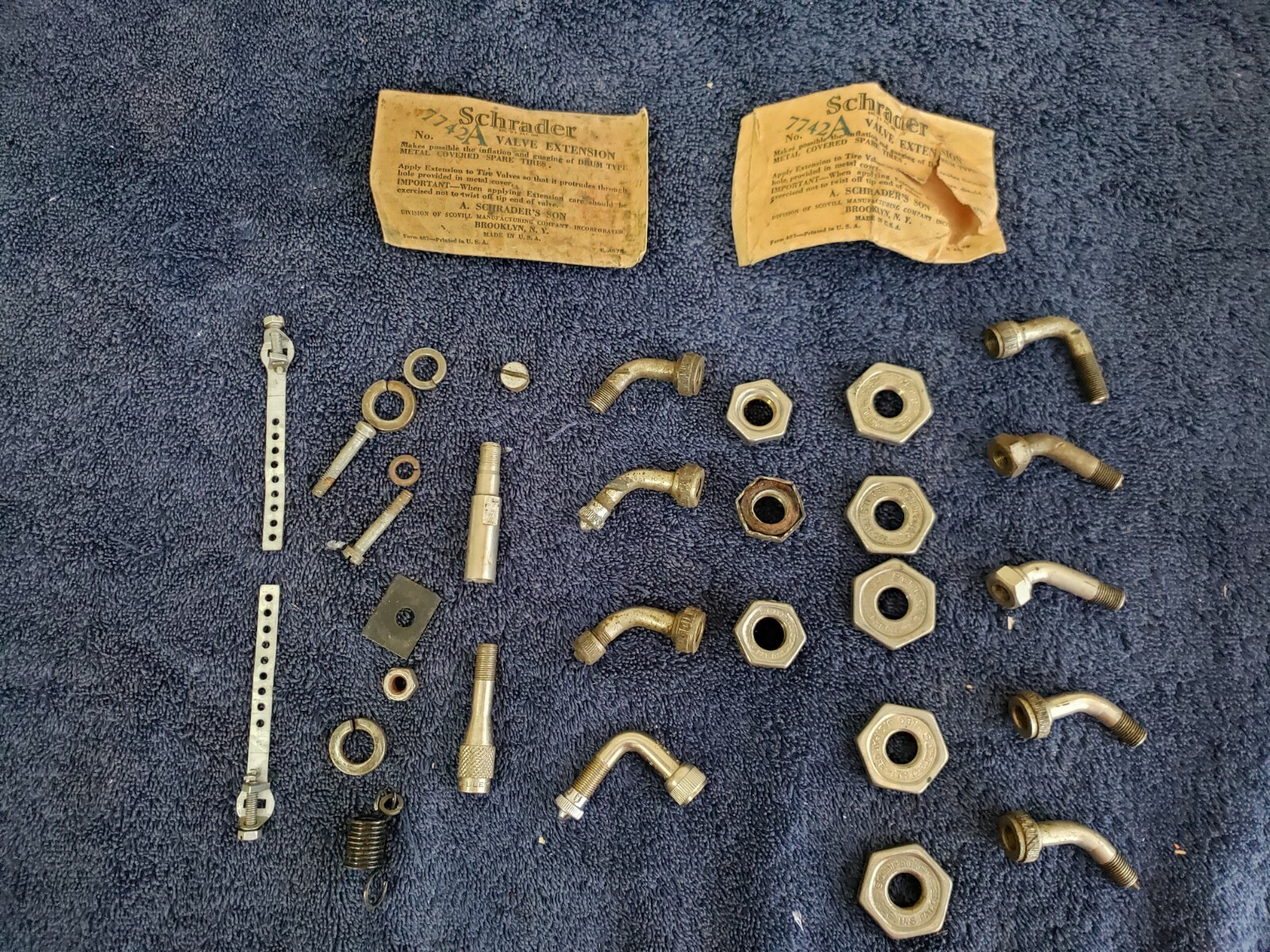 Unknown Lot Of Vintage Schrader Spare Tire Tube Valve Stem Extension