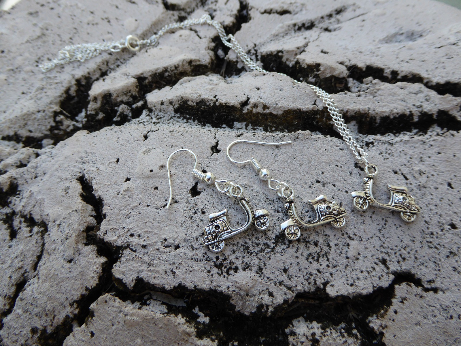 Tropicalia Handcrafted Set Necklace Earrings Scooter Tibetan Silver Charms Vespa