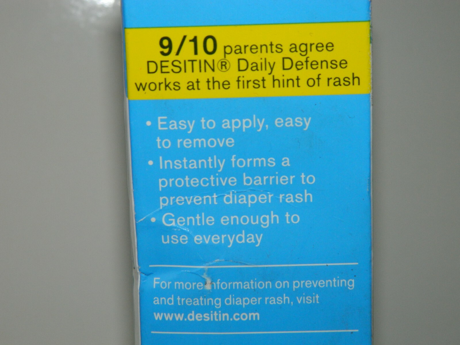 Desitin Daily Defense Diaper Rash Cream Ointment - 4 oz 113 g (13 % Zinc Oxide)