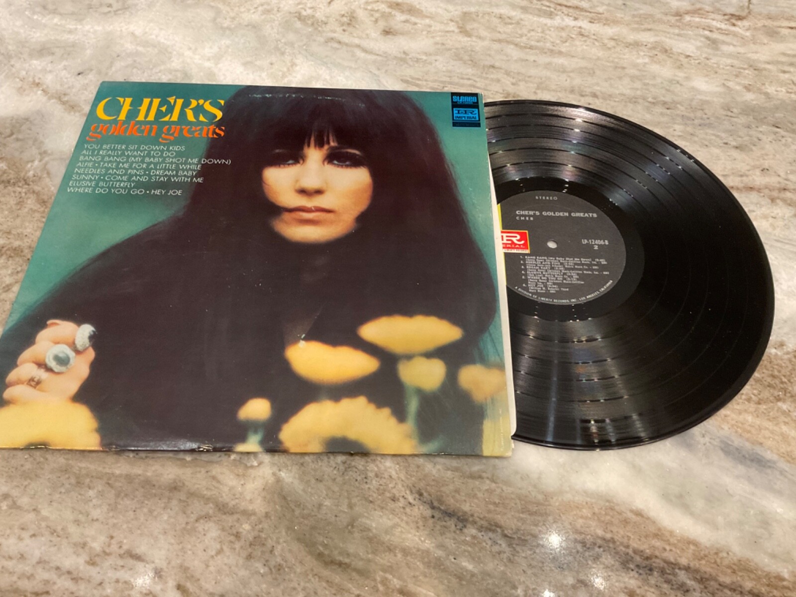 Cher ‎– The Originals CHER LP Cher's Golden Greats 1968 Imperial Records LP-12406