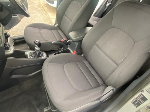Kia Rio image