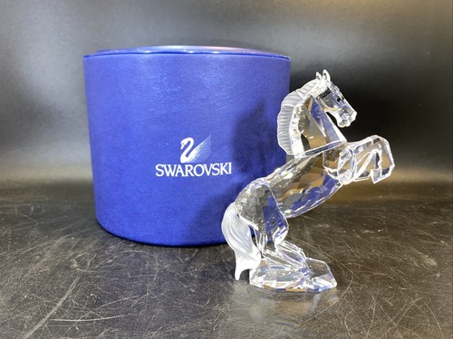 クリスタル　Running Horse Running Horse In Optical Crystal — Vermont Awards & Engraving