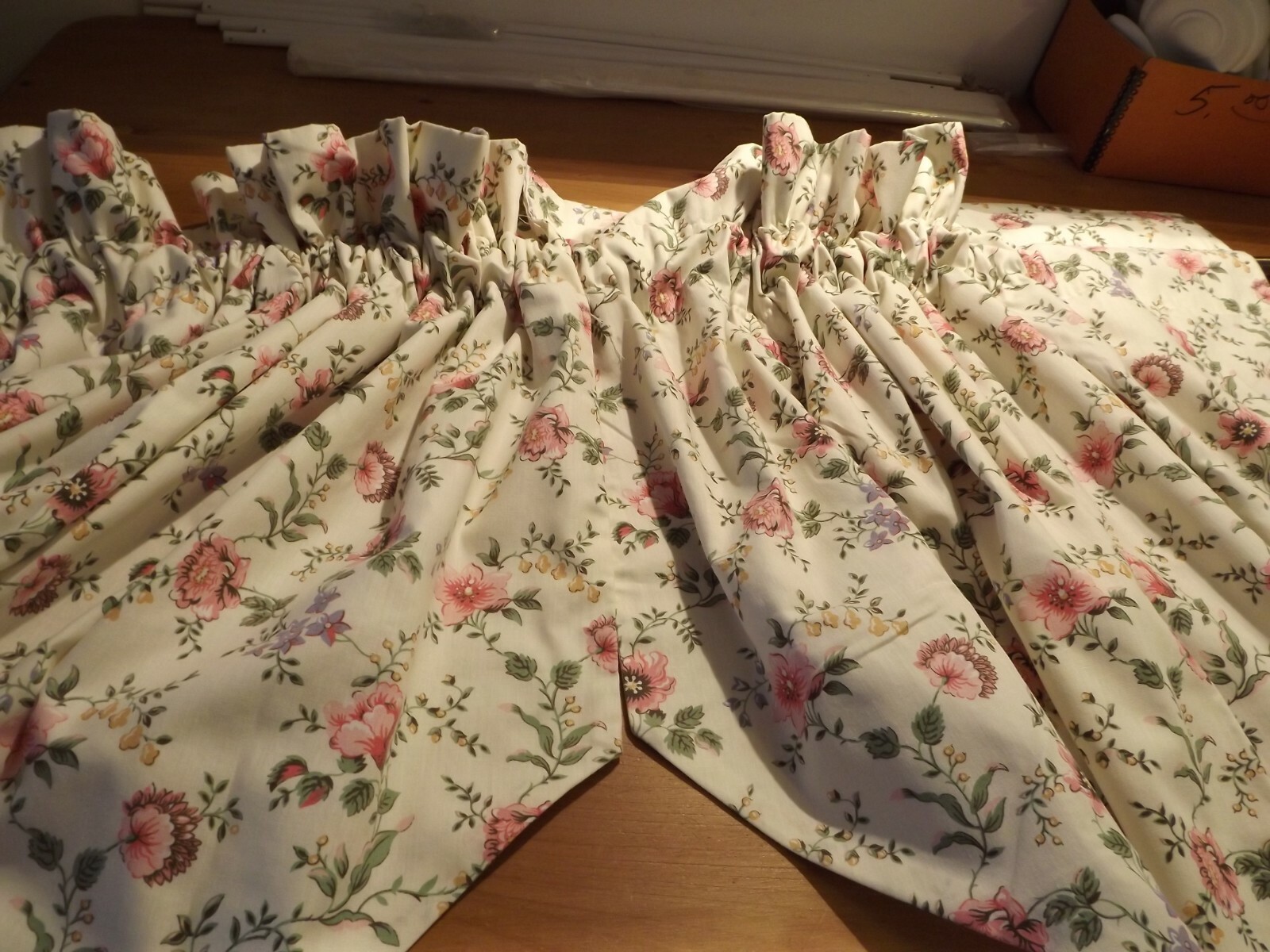 PINK  & PURPLE FLORAL SWAG CURTAINS lined 80Wx55