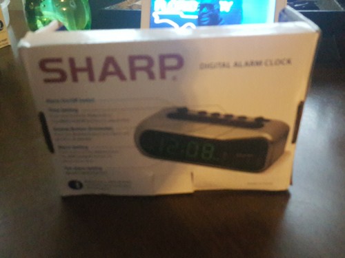 Sharp Green LED Dual Alarm Clock Silver Plug In Or Battery Small Size
