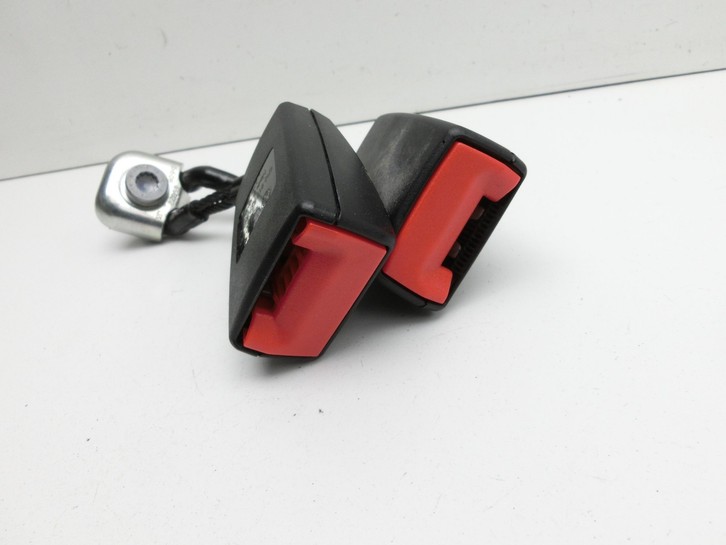 VW Polo V 6R 14-17 5T Gurtschloss Gurtpeitsche doppelt für Rücksitzbank Links Hinten VW Polo V 6R 14-17 11.12.2014... Vorschau 4