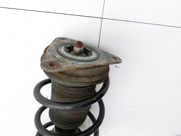 Renault Megane IV 4 16-21 5T Federbein Stossdämpfer Vorne Links Renault Megane IV 4 16-21 10.12.2018 562101385R... Vorschau 5