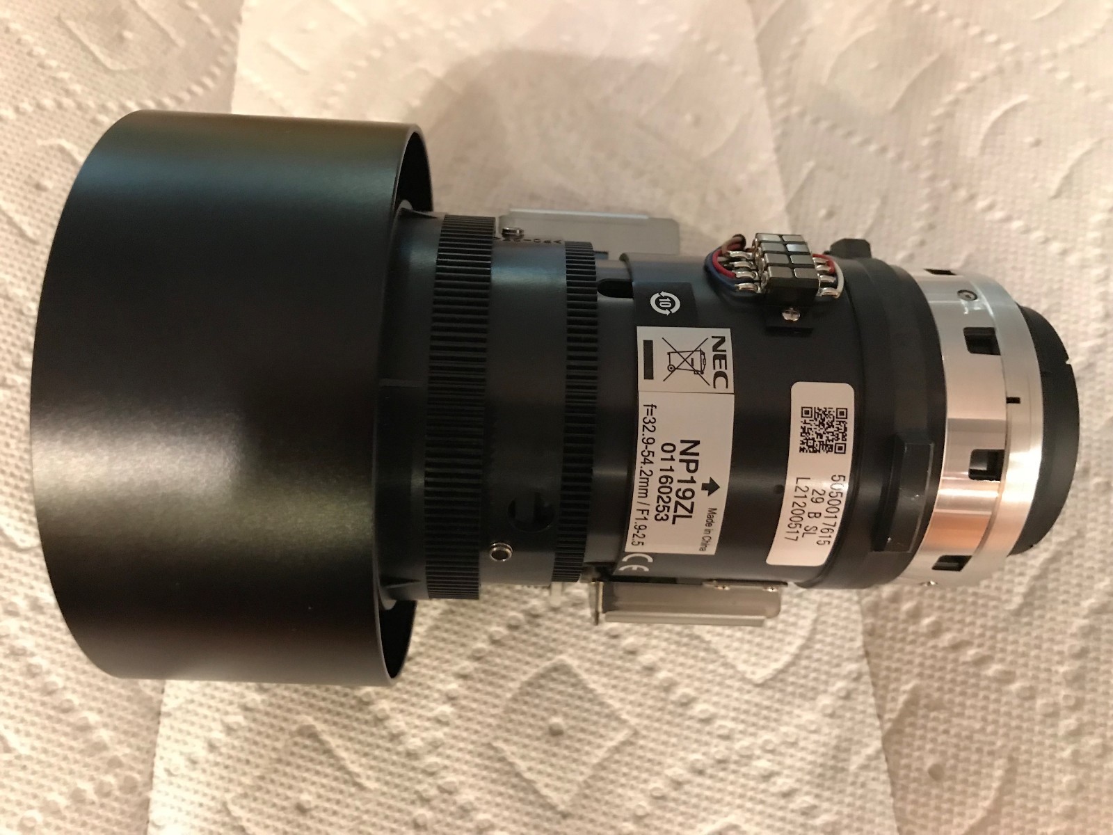 NEC Medium Throw Zoom Lens NEC NP19ZL Projectors Excellent Pre-owned Condition