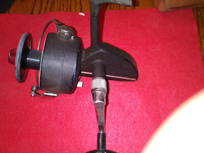VINTAGE DAM QUICK SUPER Fishing Reel! Working Condition 440N