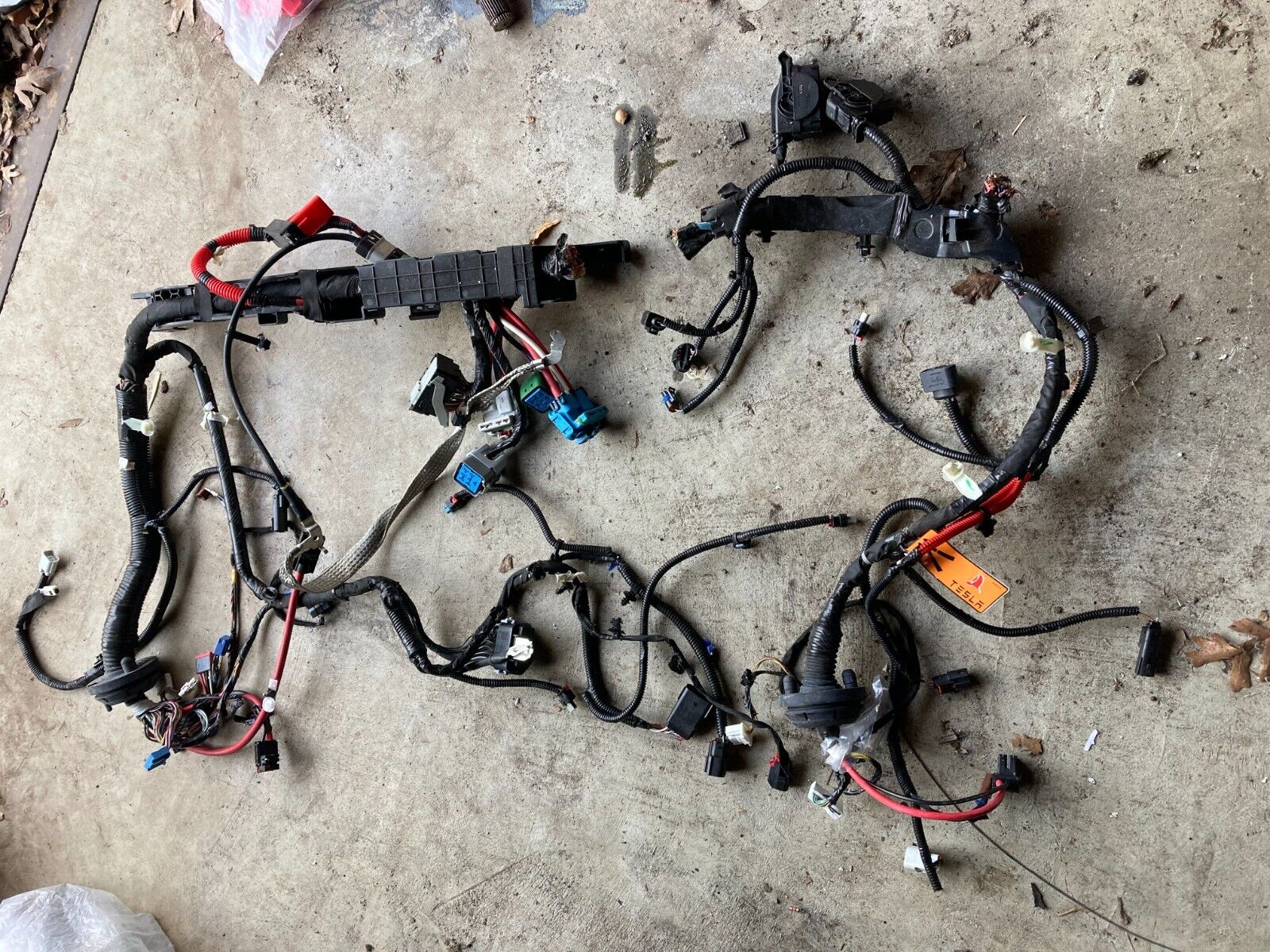 Tesla Model 3 front mainframe harness 2017-2023 3067964-01-C Tesla Model 3 front mainframe harness 2017-2023 3067964-01-C