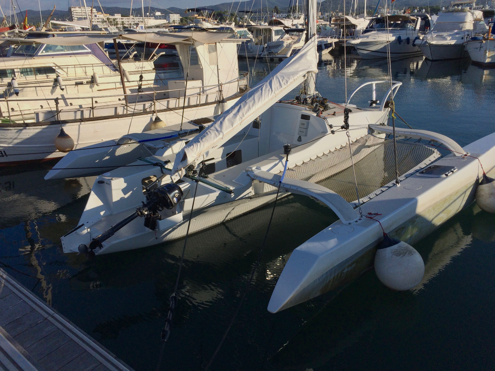 Farrier F-22 Trimaran
