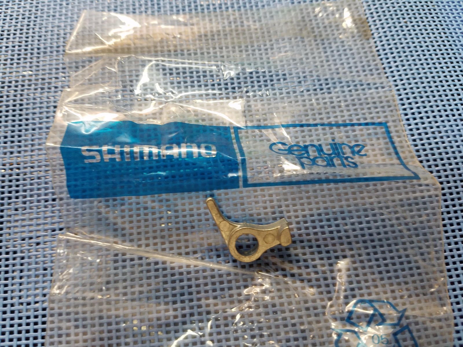 SHIMANO - けじ Shimano sh y0j698060 chainring lockring for crankset xt fc