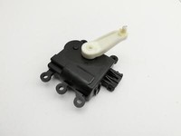 Mazda 3 BM 13-17 Luftklappenstellmotor Stellmotor Pos.1 Mazda 3 BM 13-17 18.09.2015 4W23X gebraucht Vorschau 2