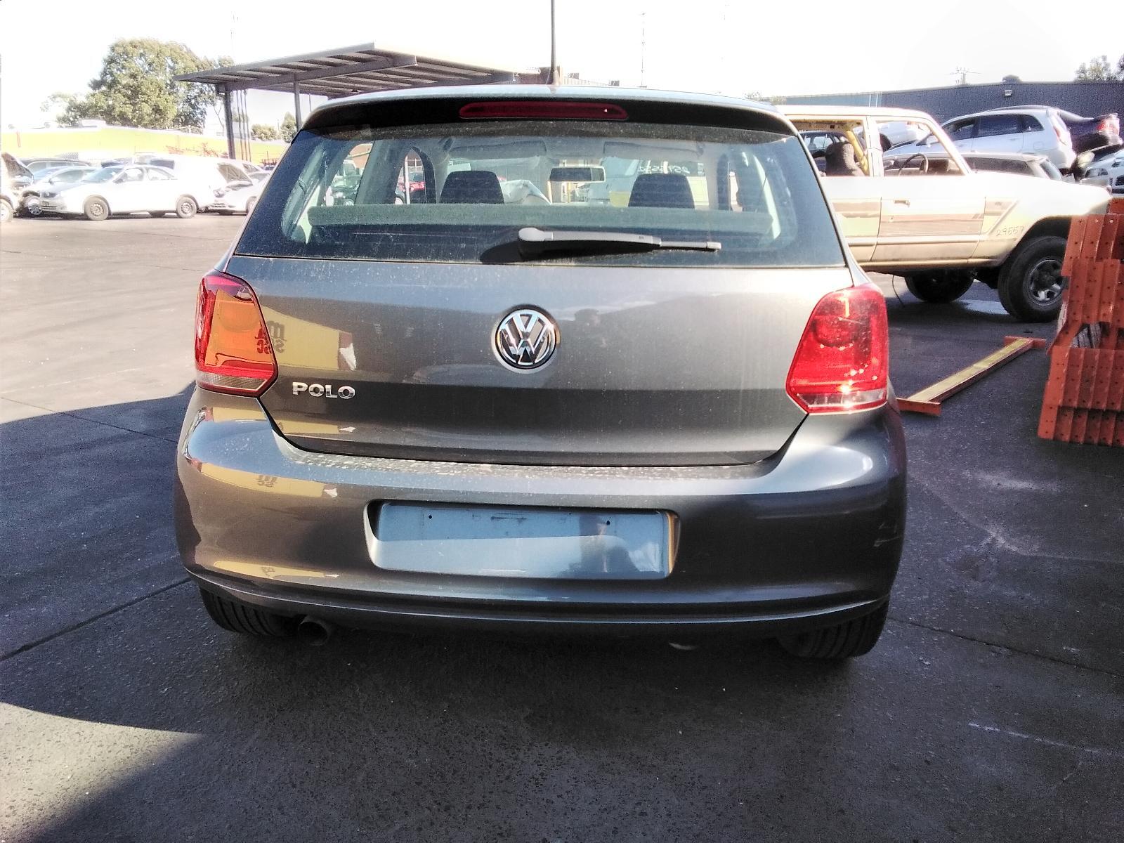 VOLKSWAGEN POLO 6R 05/2010-05/2014 LEFT DOOR MIRROR HEATED TYPE - thumbnail 2