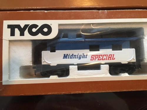 TYCO VINTAGE 1975  MIDNIGHT SPECIAL HO TRAIN Lot WITH BOXES