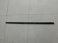 Opel Insignia B 17-21 Leiste für Tür Scheibendichtung Links Hinten Opel Insignia B 17-21 29.10.2021 gebraucht Vorschau 2