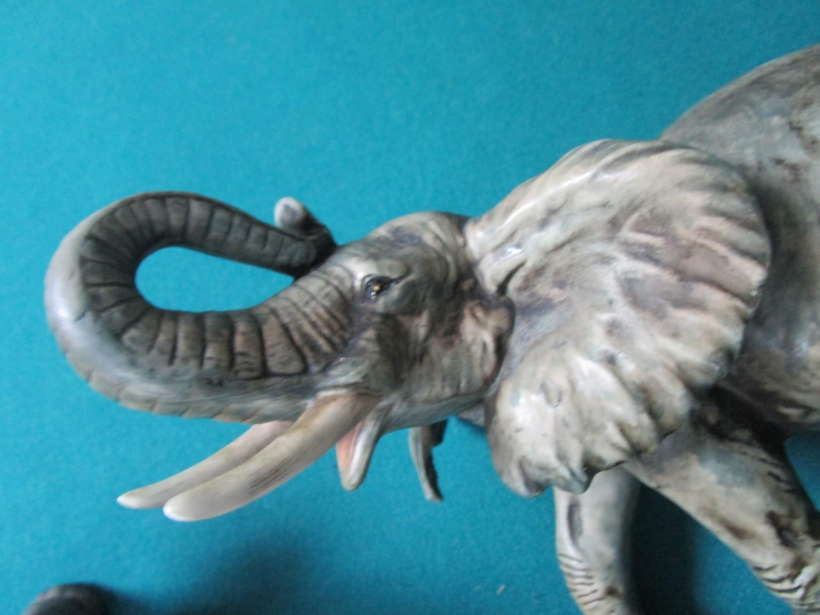 Andrea By Sadek Ceramic AFRICAN ELEPHANT 6 1/2