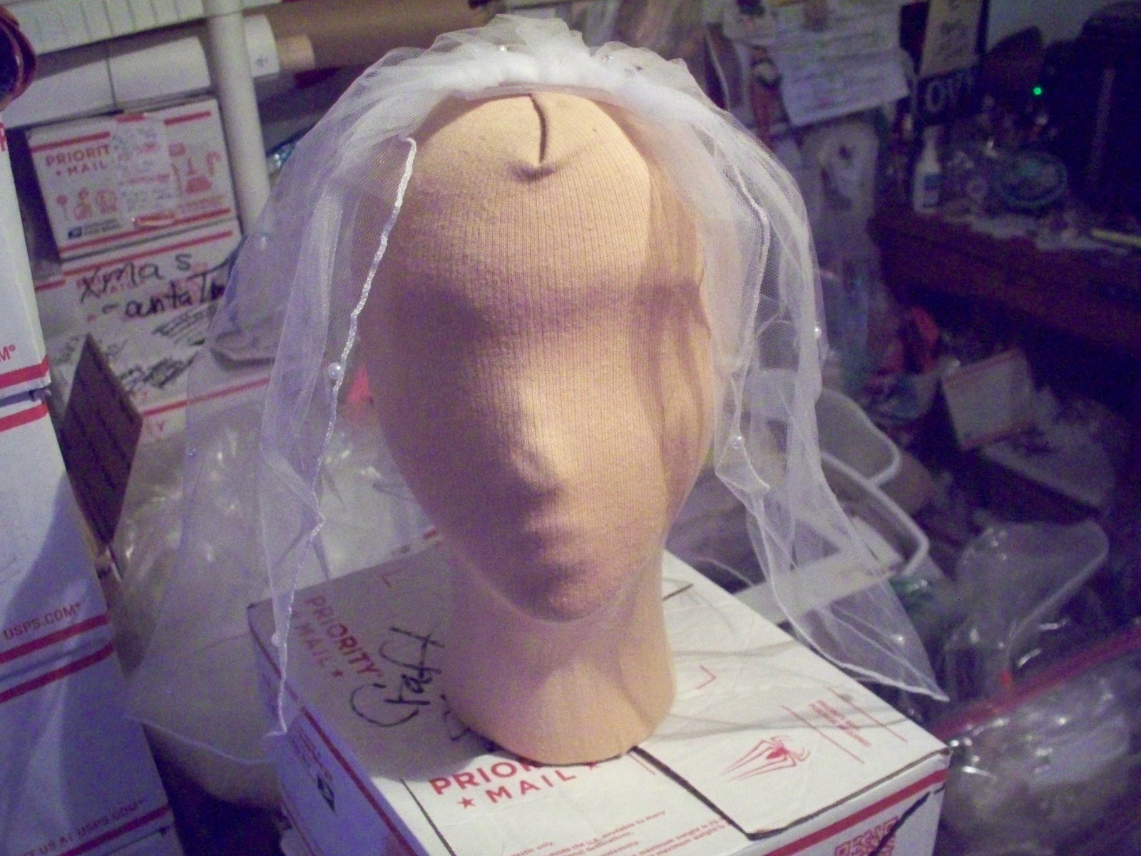 VEIL, WEDDING, QUINCEANERA, COSTUME, TULLE, 16 INCHES