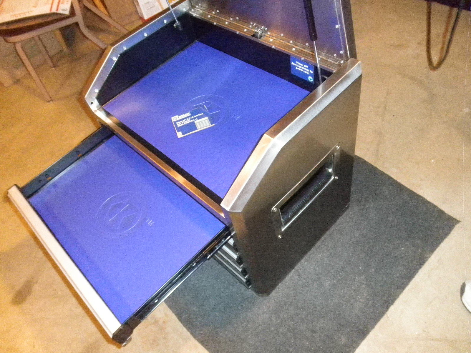 New Kobalt 5 Drawer Stainless Steel Tool Chest 27in W  23 1/2 in H 18 in Dp