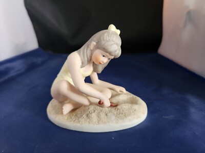 1999 Roman Inc Remember When Sand Castles By Frances Hook Figurine